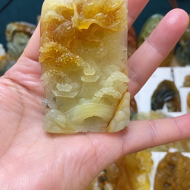 蛇纹石玉合金颈饰