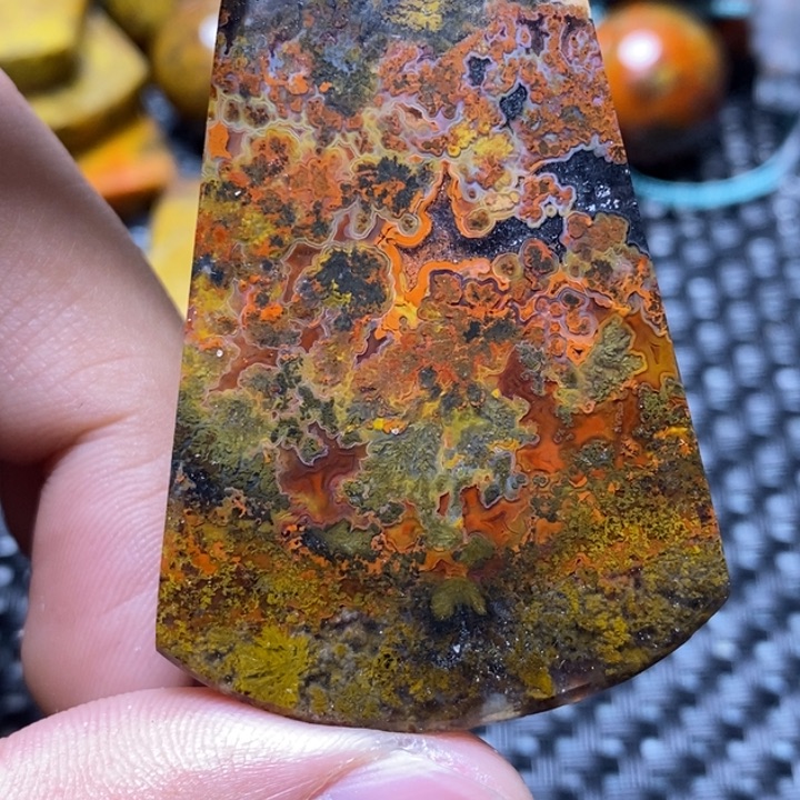 玛瑙/玉髓颈饰未镶嵌