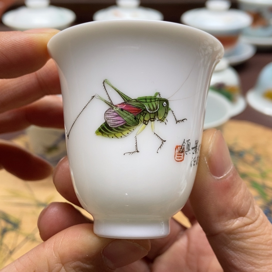 手工珐琅彩蝈蝈杯