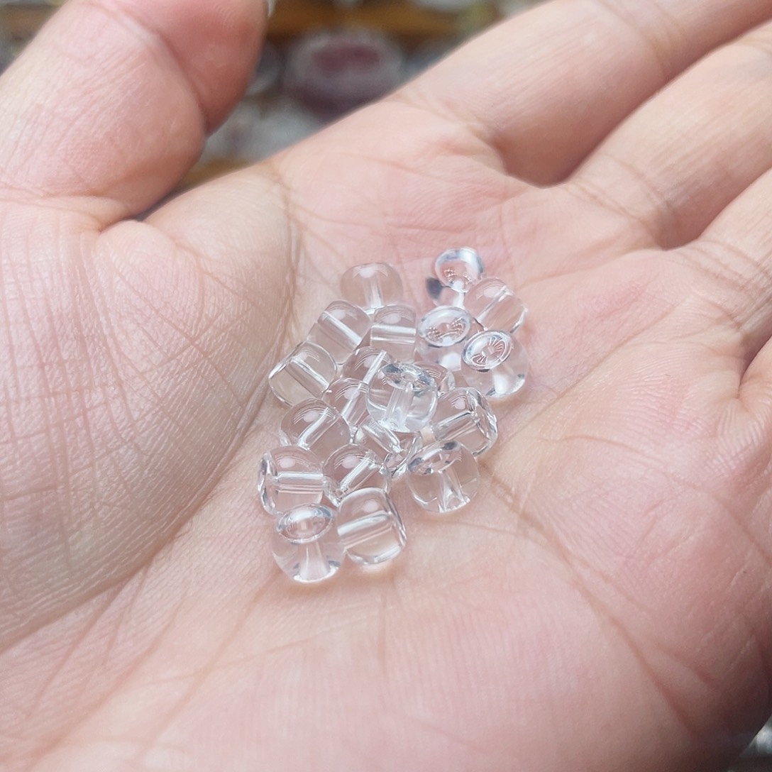 水晶颈饰未镶嵌张**卍吊坠