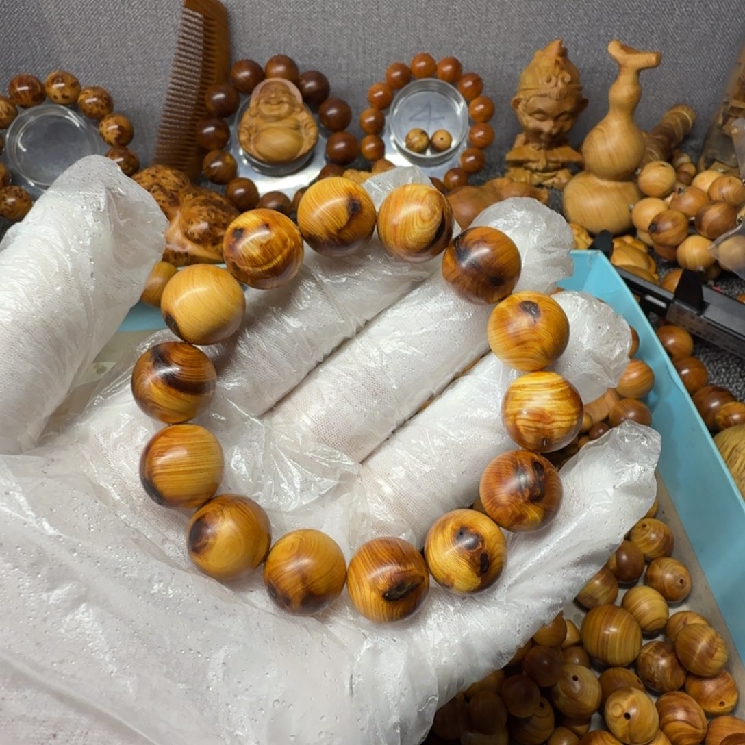 半***_柏木（崖柏）1.6碳化瑕疵款