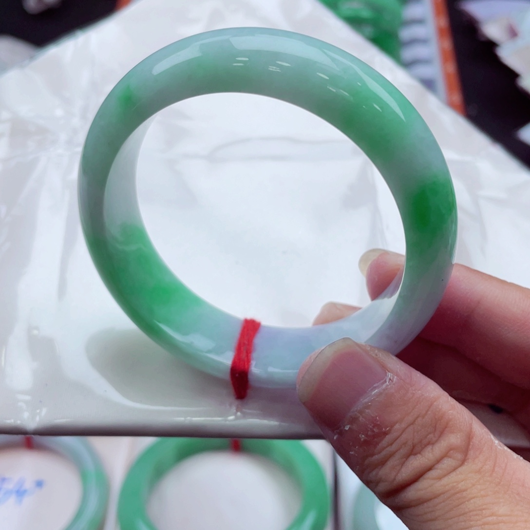 未镶嵌手镯翡翠翡翠