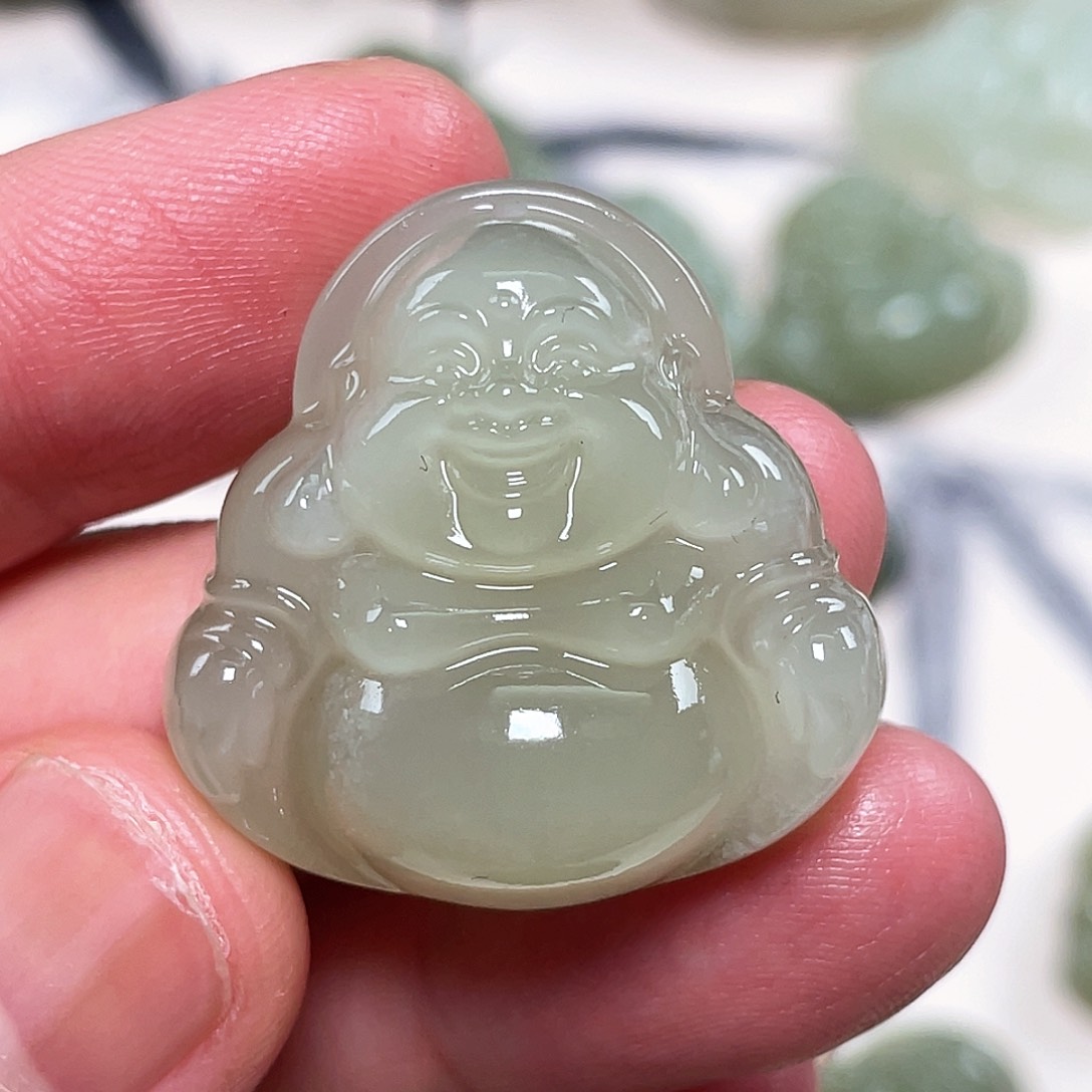 和田玉未镶嵌吊坠(不含链)微瑕30