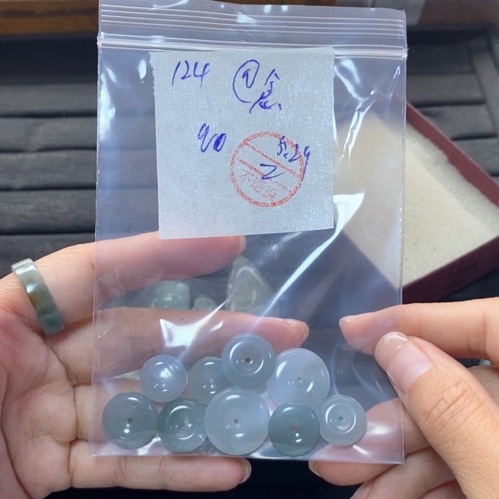 定制翡翠未镶嵌@*念