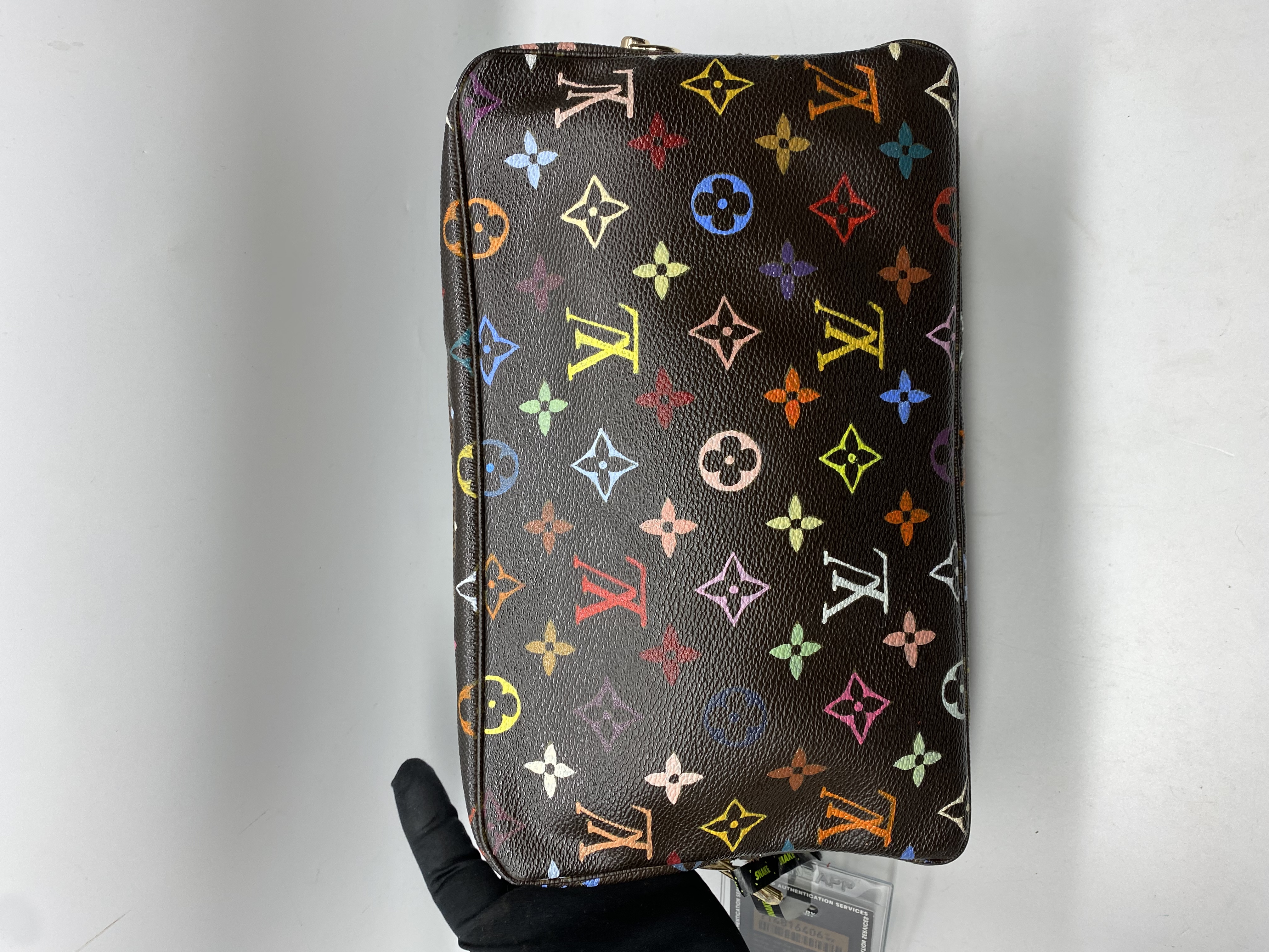 修复品 /  LouisVuitton // 28洗漱包 / 定制手绘改款 / 客户寄卖