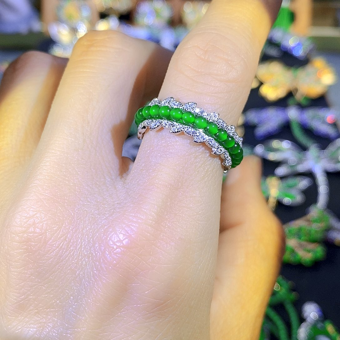 吊坠(不含链)银S925镶嵌翡翠