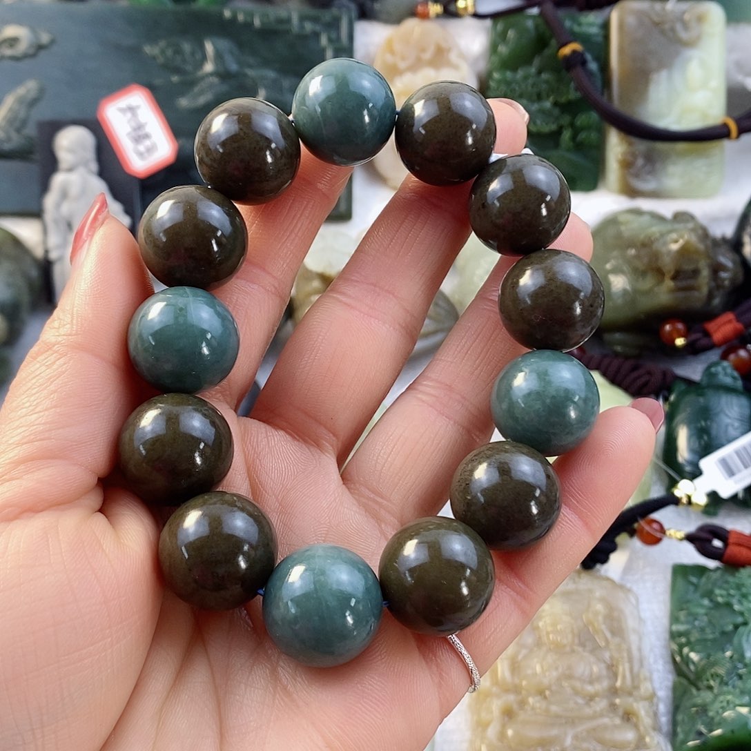 和田玉（糖玉）珠宝半成品未镶嵌