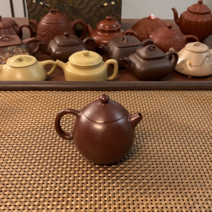 紫砂茶壶龙蛋紫朱泥半手壶