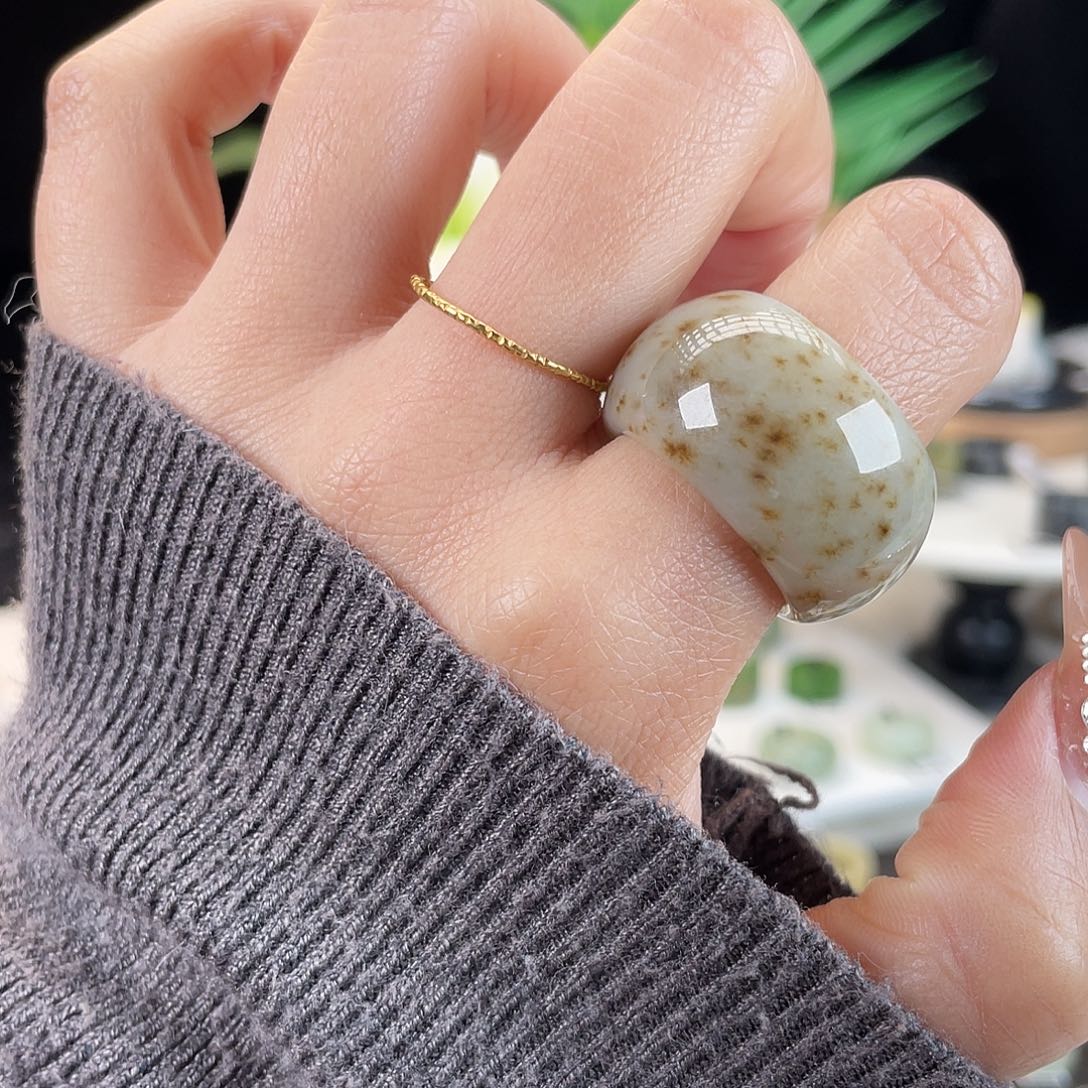 和田玉未镶嵌戒指E98糖桂花大漂亮19.8