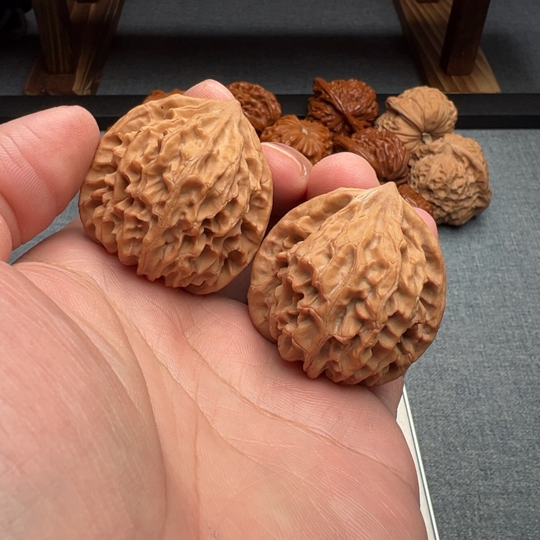 文玩核桃吊坠38全品龙门涧