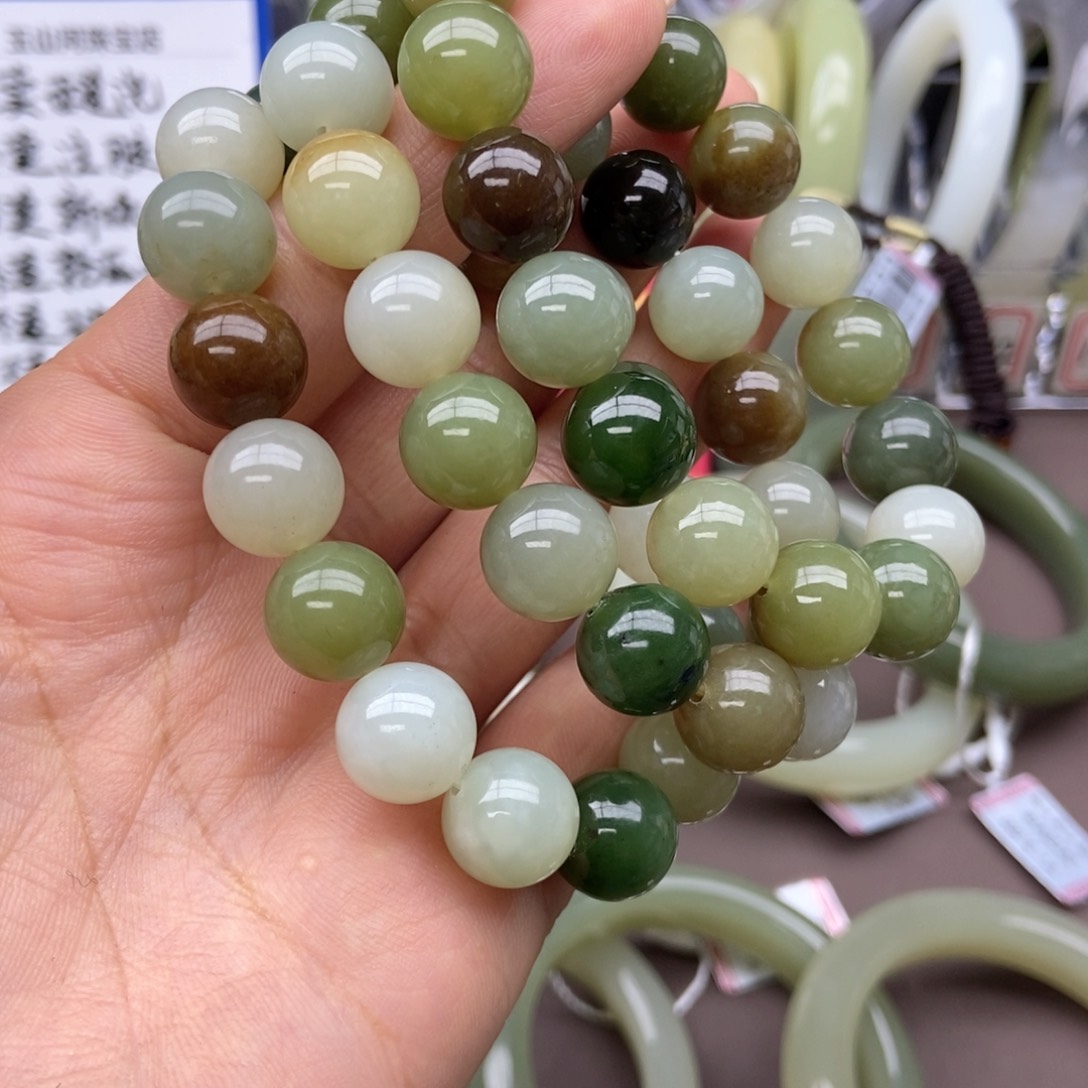 和田玉手链未镶嵌卡12