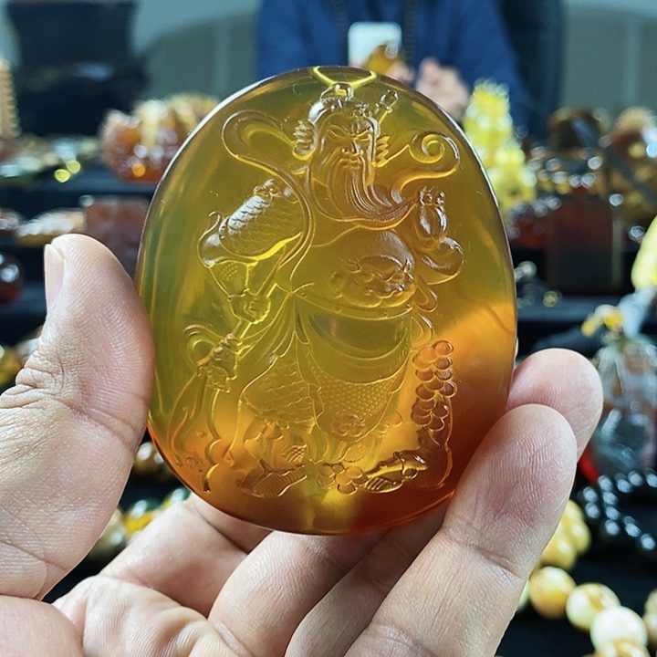 琥珀颈饰未镶嵌一