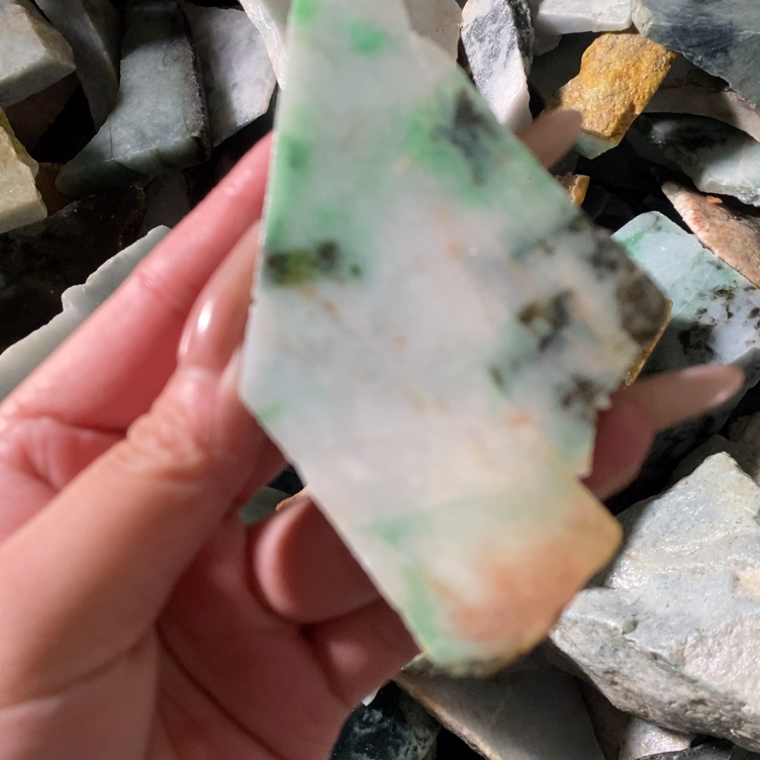 颈饰未镶嵌翡翠天然翡翠