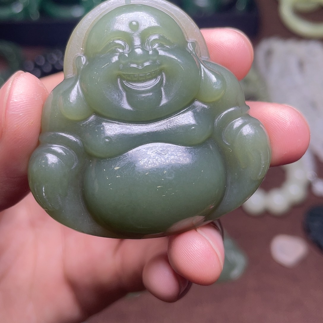 和田玉（糖玉）颈饰未镶嵌