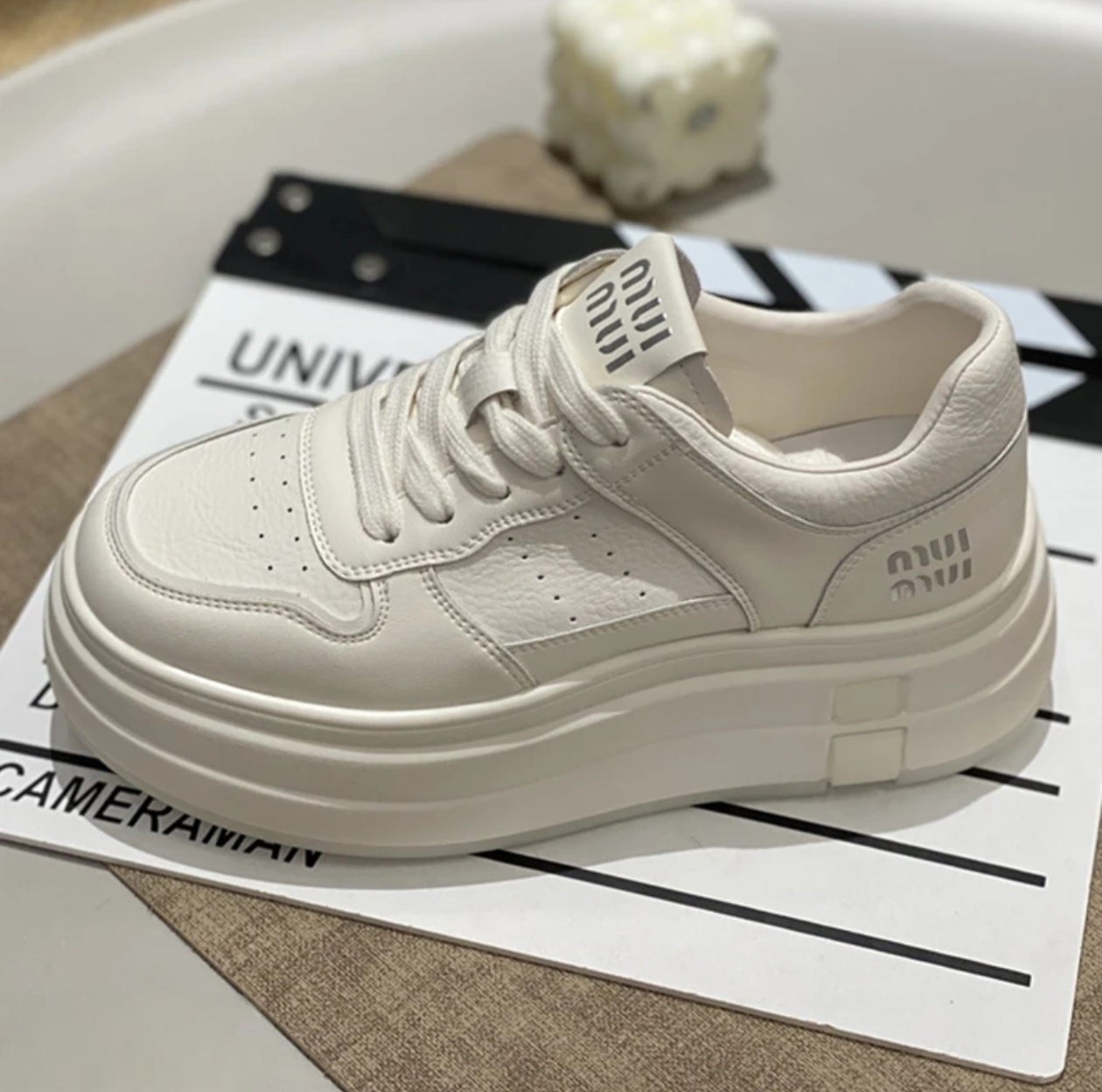 《颜羽》蓉蓉家2025春季新款韩版洋气增高厚底百搭运动休闲板鞋子女