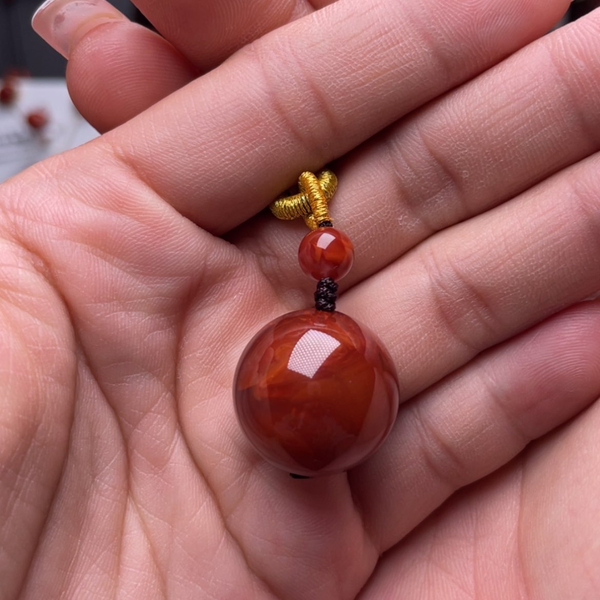 【闪购商品】南红玛瑙20➕圆珠吊坠未镶嵌