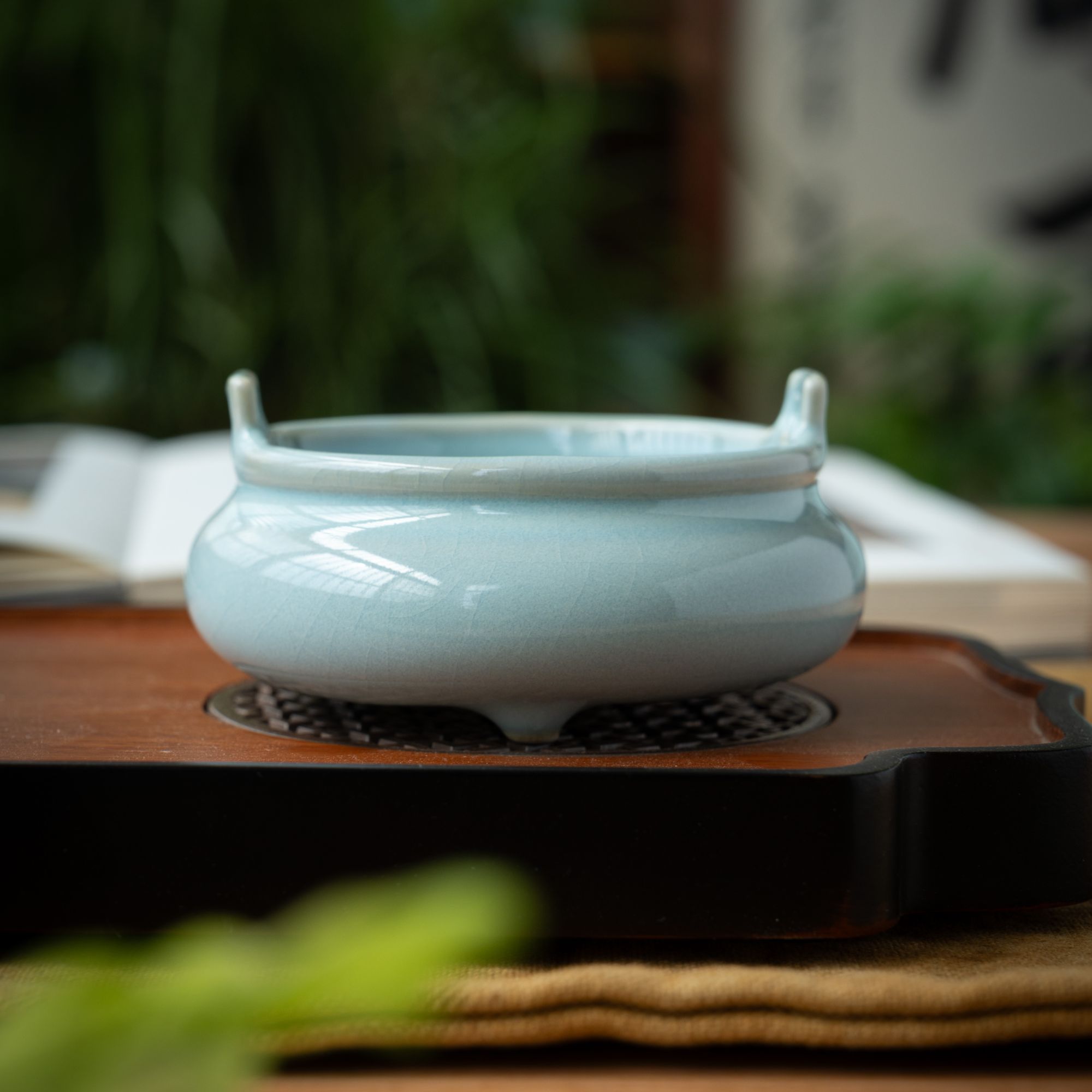 简匠汝窑非遗原矿天青釉冰裂纹开片三足茶道香炉