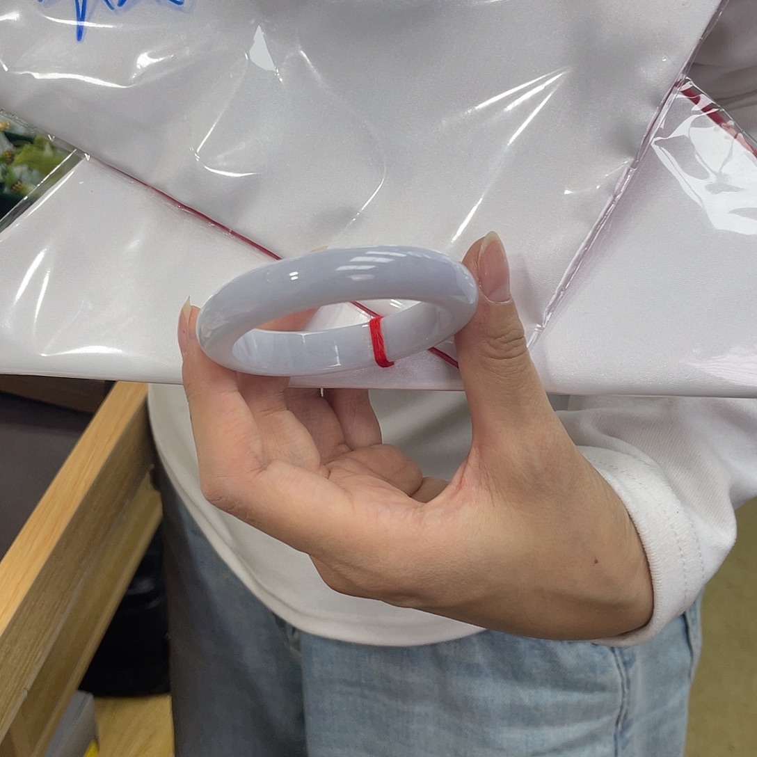 “***”翡翠未镶嵌手镯翡翠