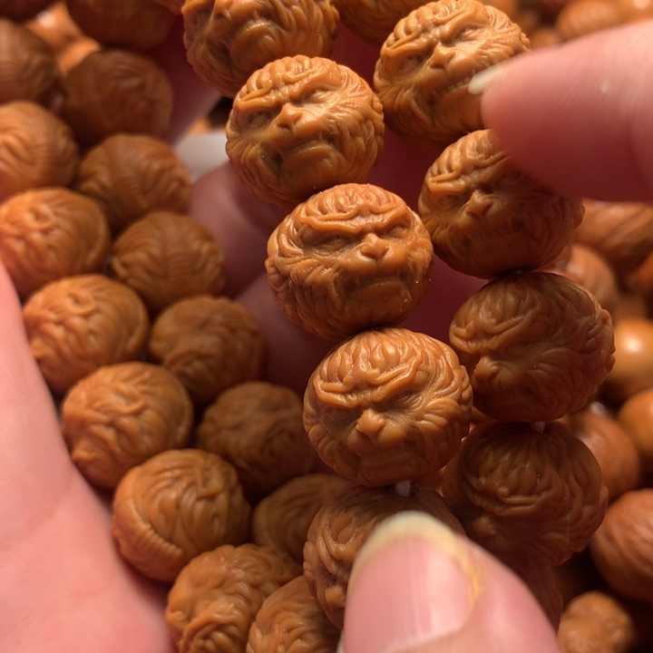 【闪购商品】猴头核桃手串车****容悟空