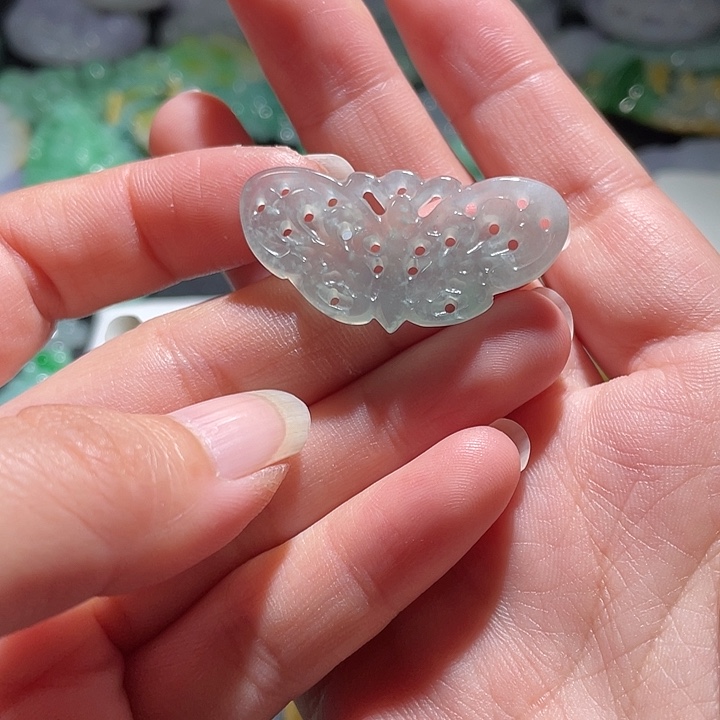 颈饰未镶嵌翡翠天