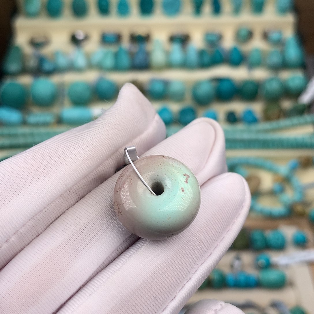 绿松石未镶嵌珠宝奇石18.4