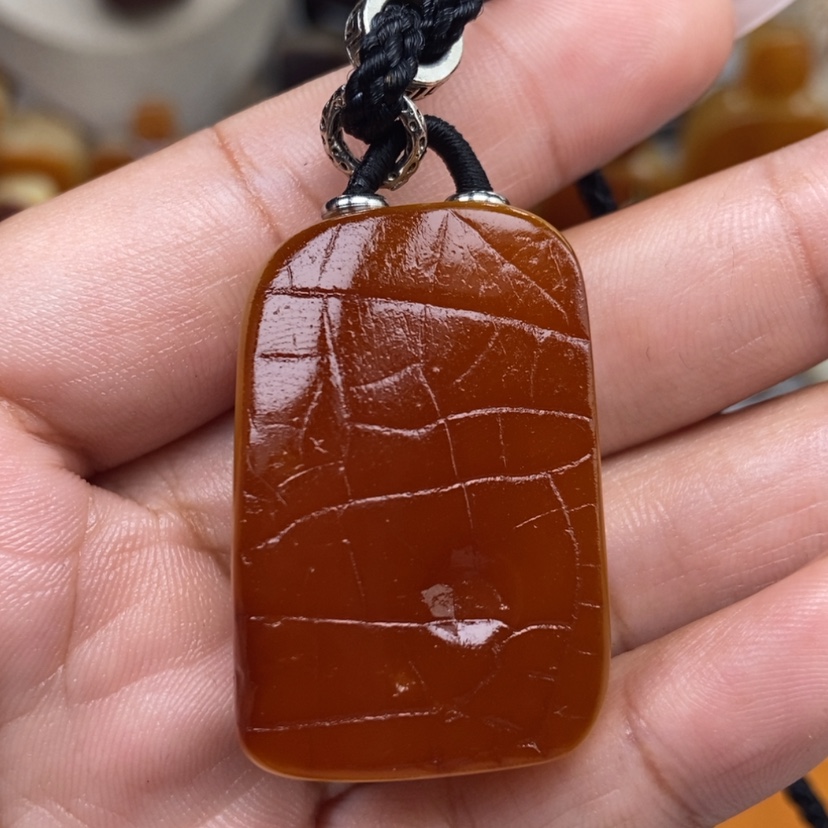 【闪购商品】未镶嵌颈饰琥珀