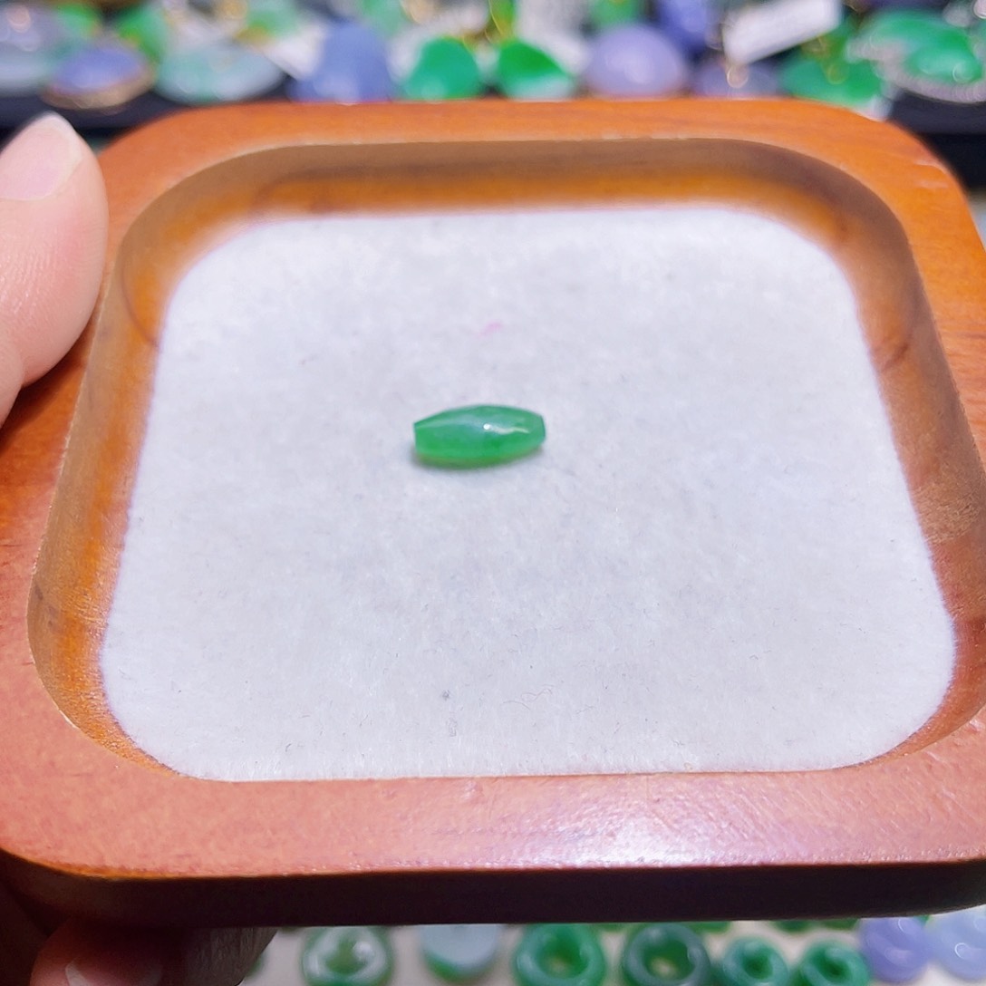 翡翠吊坠(不含链)未镶嵌用****9