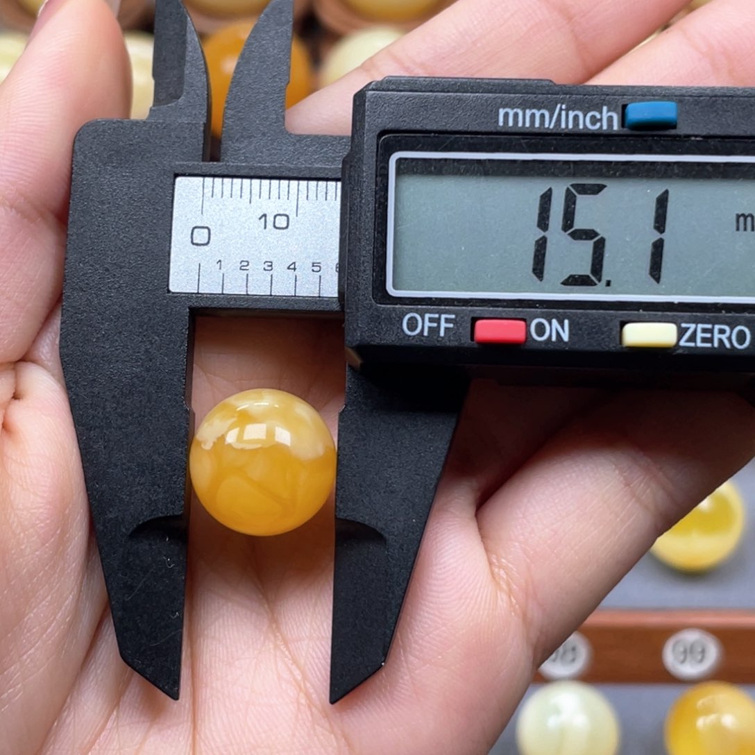 琥珀珠宝奇石未镶嵌ﻬ****