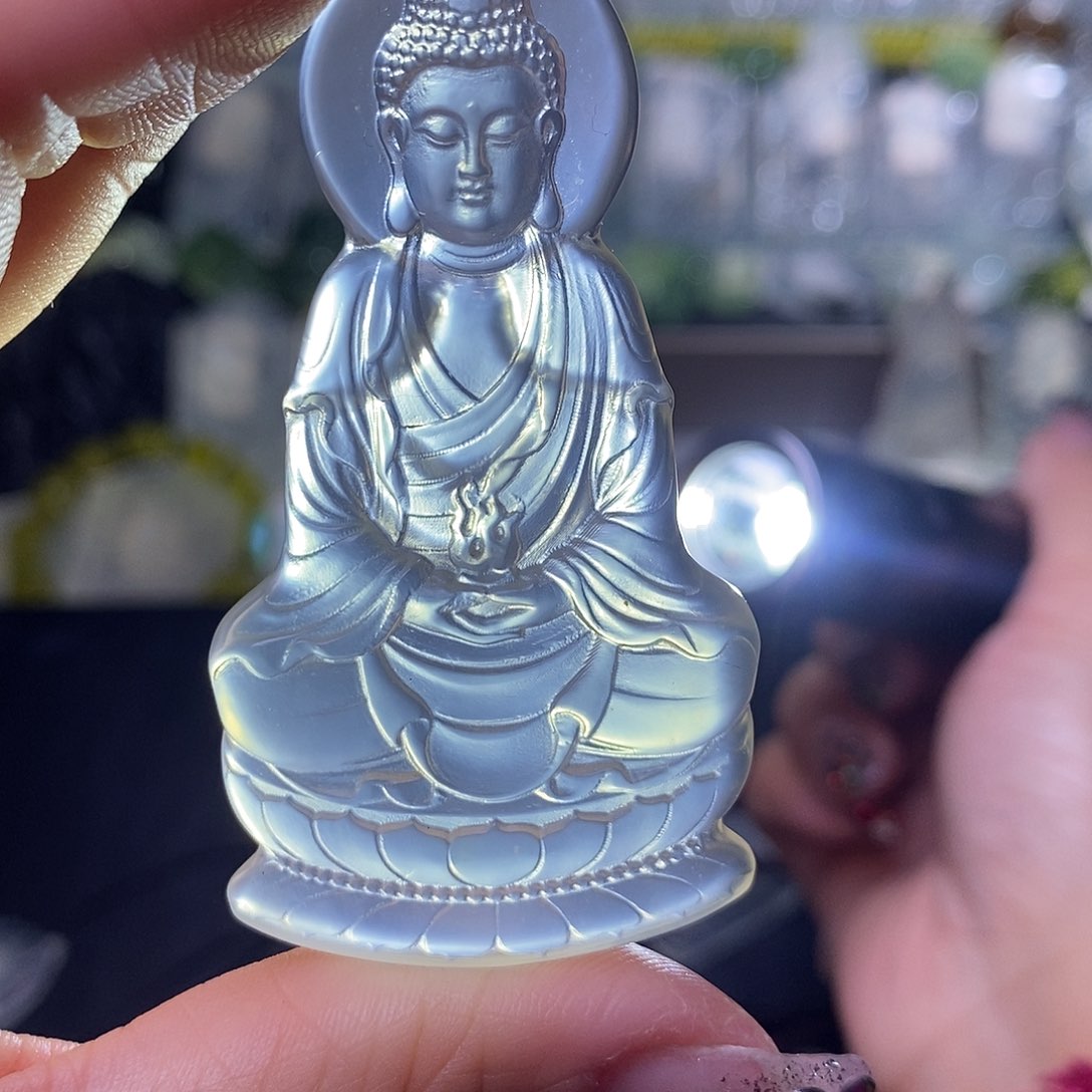 蛇纹石玉颈饰未镶嵌慧****s