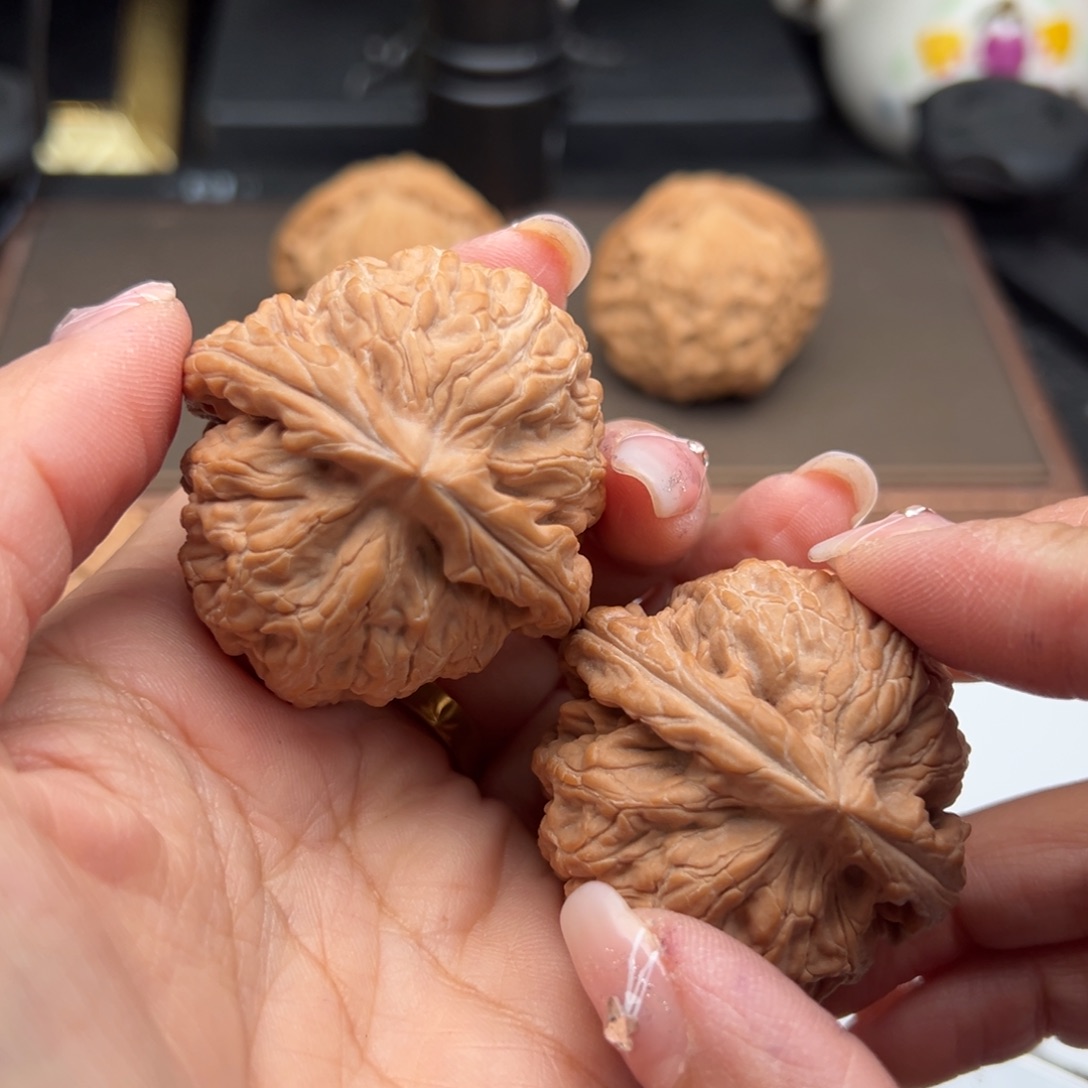 文玩核桃把件多**动红锦鲤44