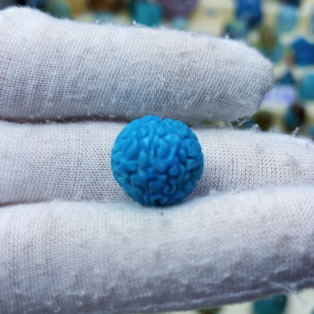 绿松石颈饰未镶嵌