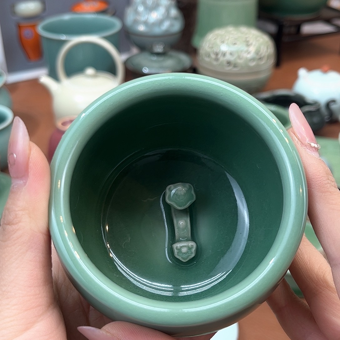 杯哈哈哈哈哈哈哈哈哈哈哈微瑕