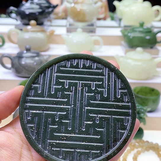 和田玉未镶嵌挂件杯垫（微瑕）