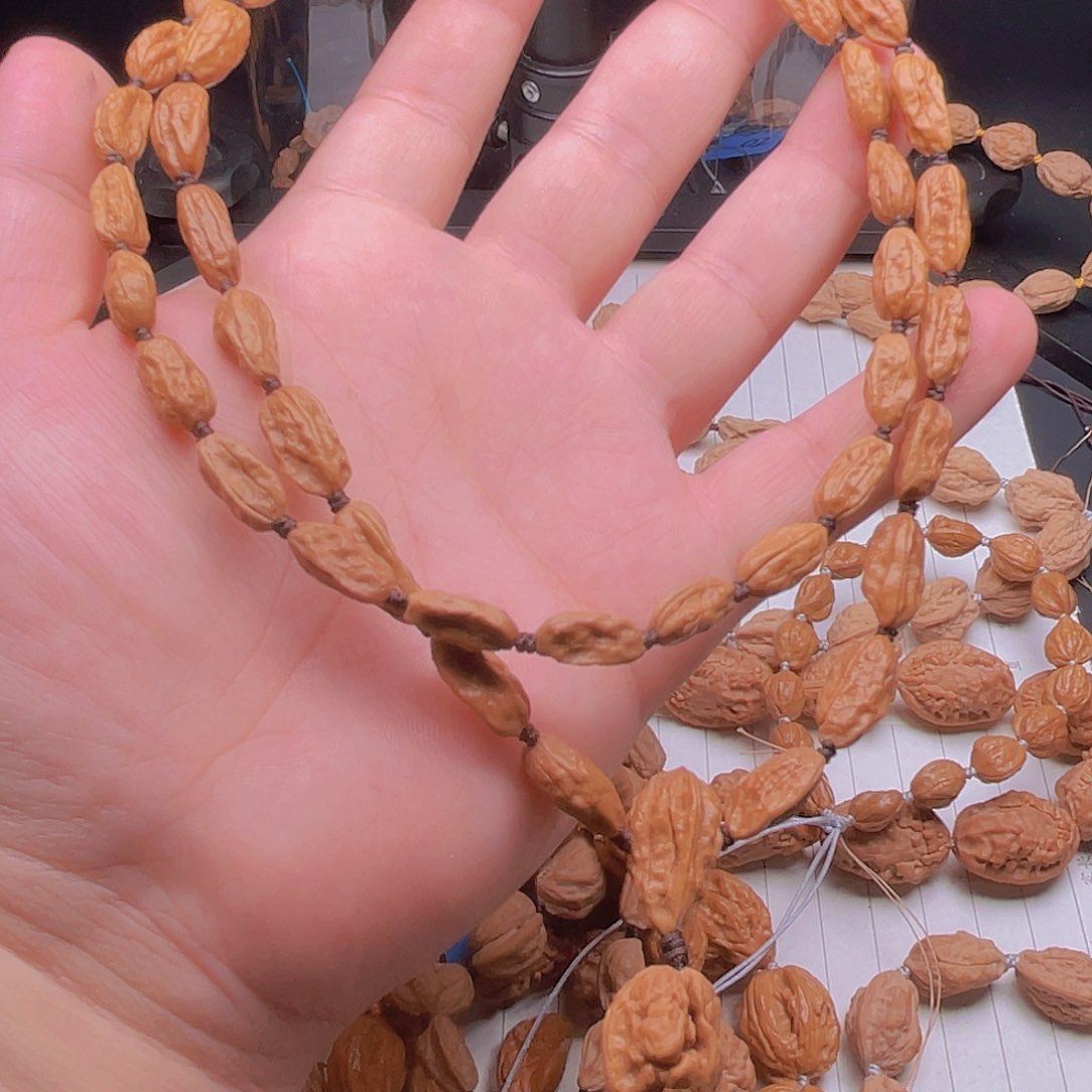 文玩核桃吊坠金****?16小蛤蟆头