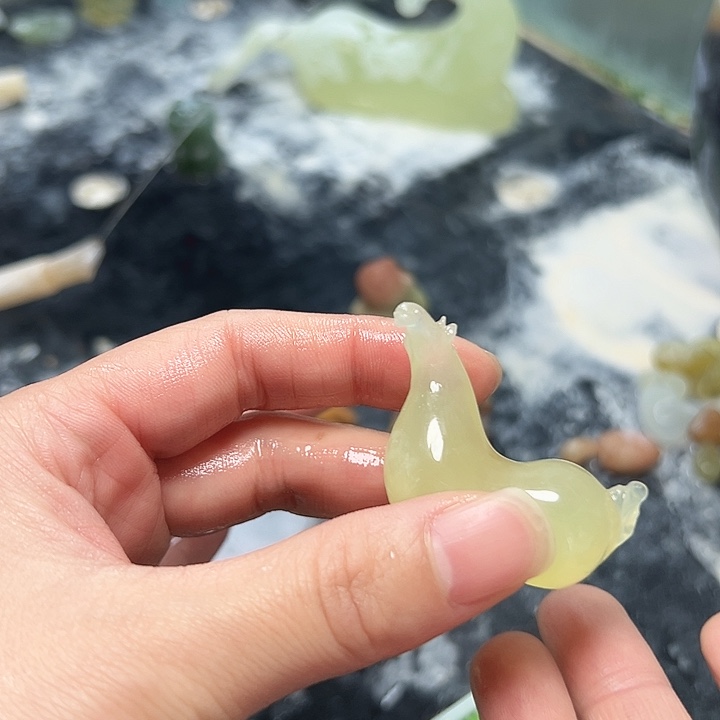 雨***仔蛇纹石玉未镶嵌吊坠(赠链)