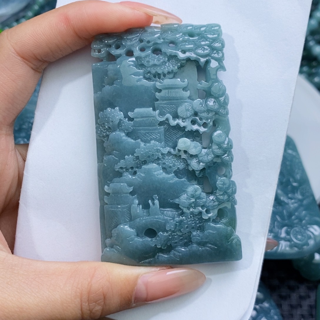 【闪购商品】翡翠颈饰未镶嵌11111111111