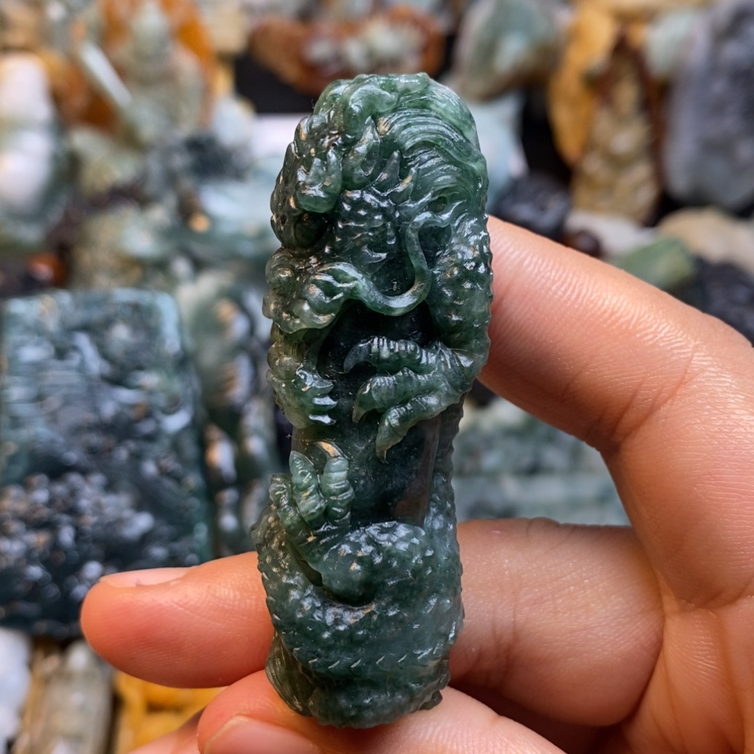 定制翡翠未镶嵌特色18