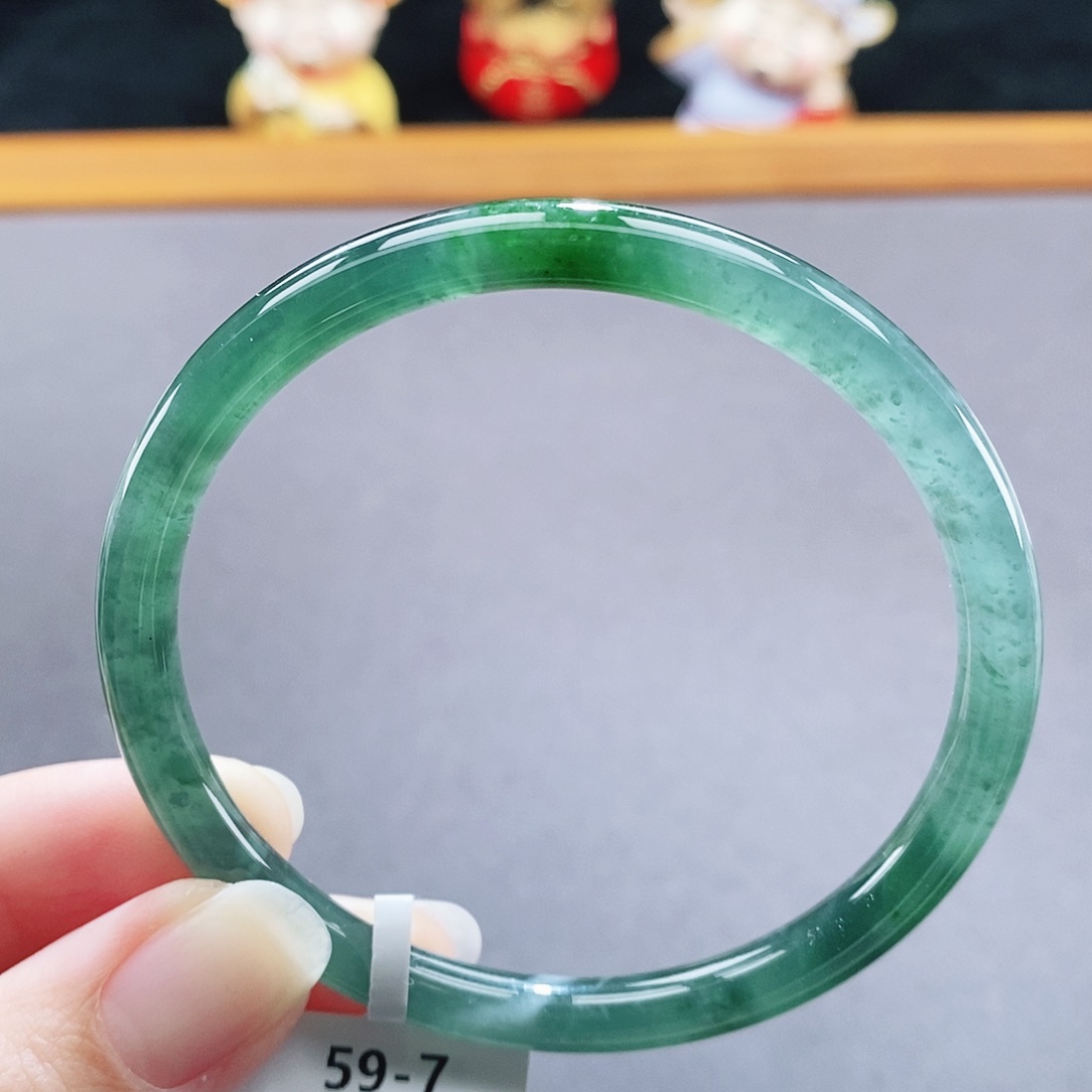 翡翠未镶嵌手镯35