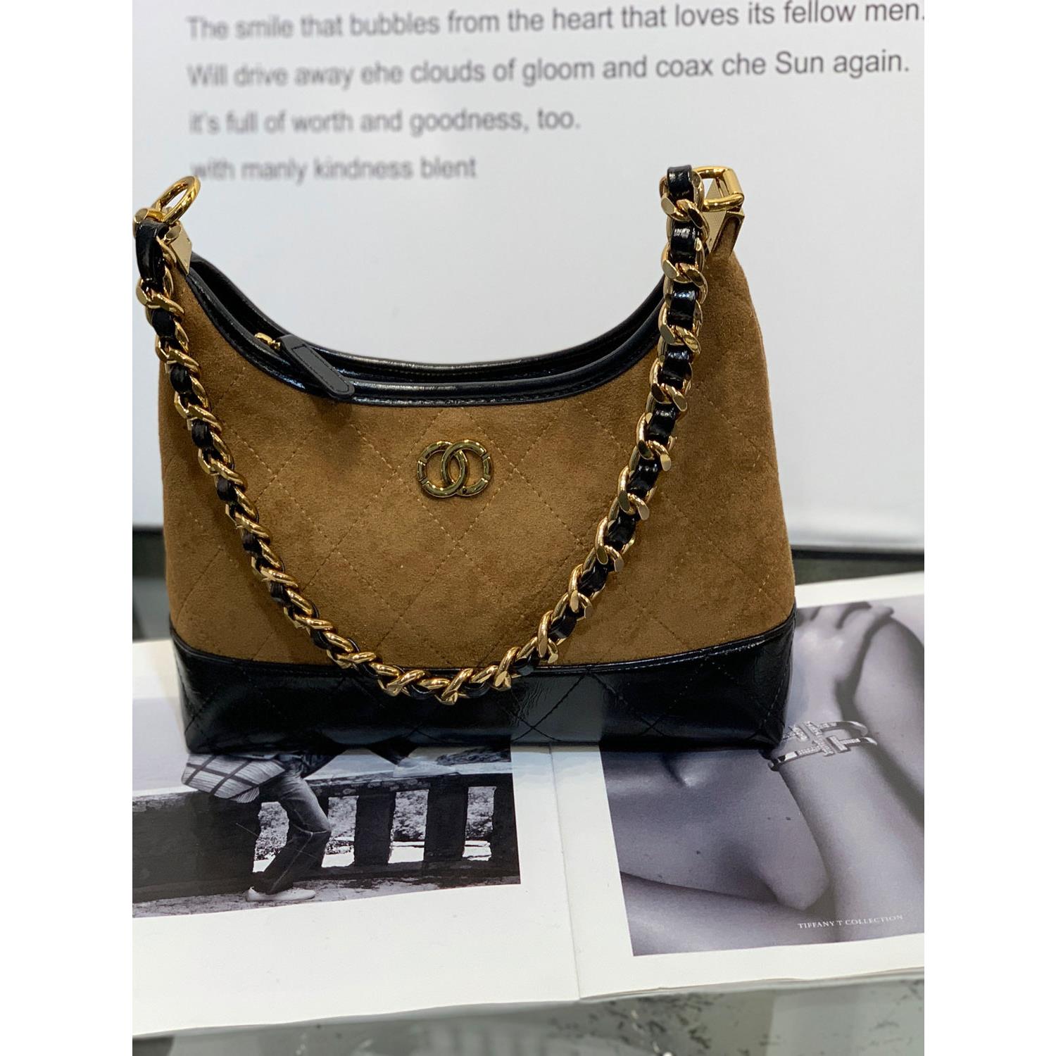 秋冬新款拼色磨砂绒购物袋菱格牛皮炼条包复古单肩手提女包斜挎潮