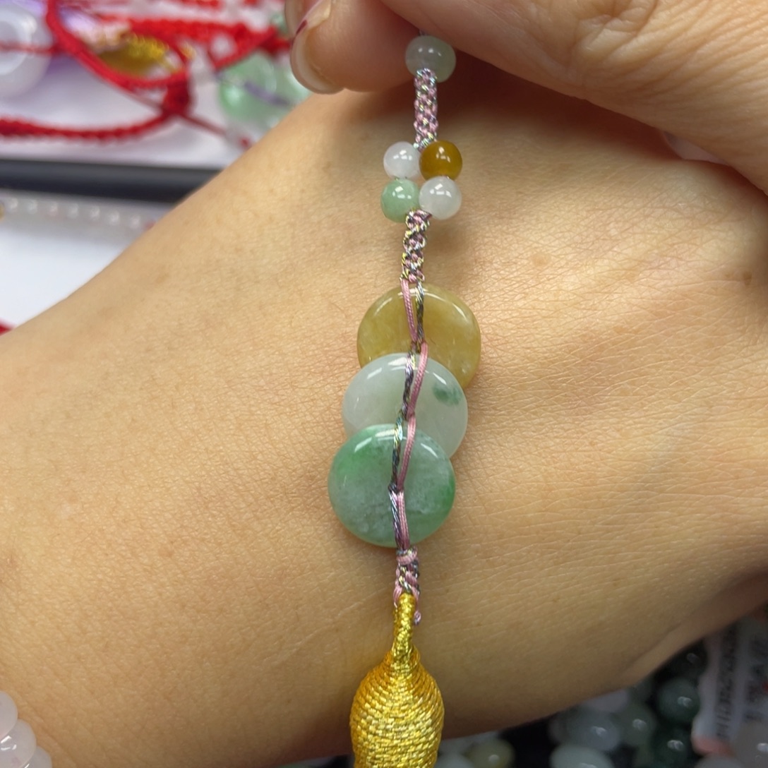 翡翠未镶嵌挂件89999999