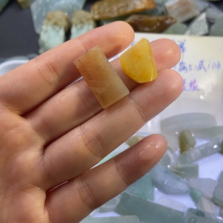 琨***焜裸石翡翠翡翠裸石