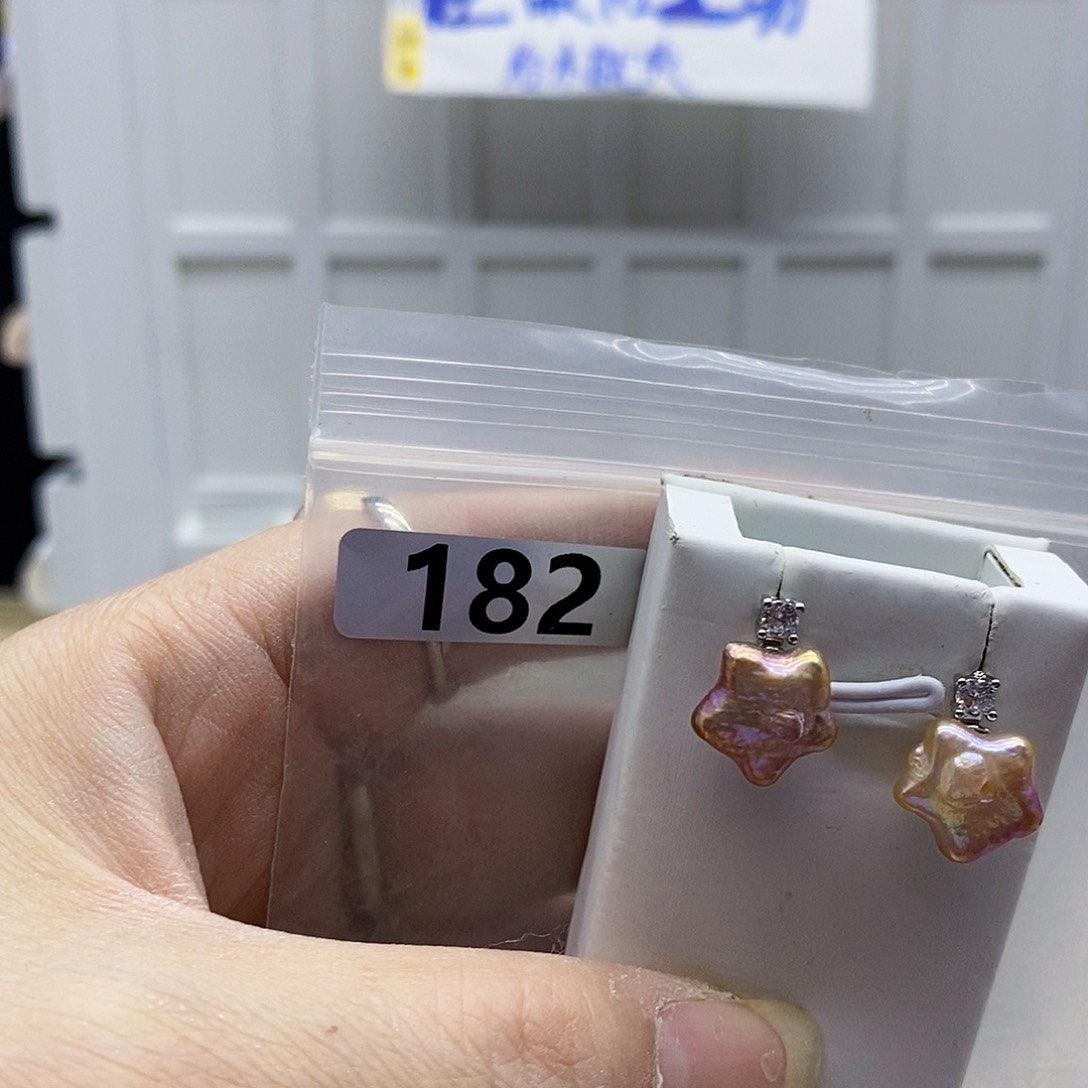 颈饰合金淡水珍珠