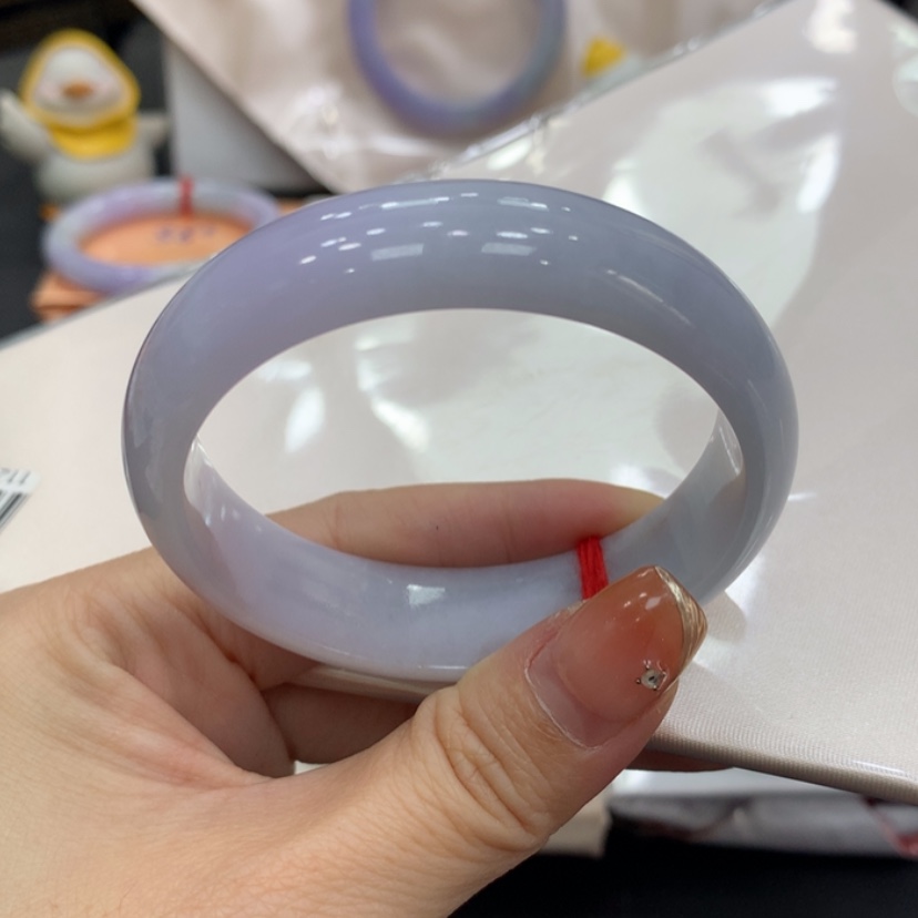 【闪购商品】翡翠手镯未镶嵌53镯