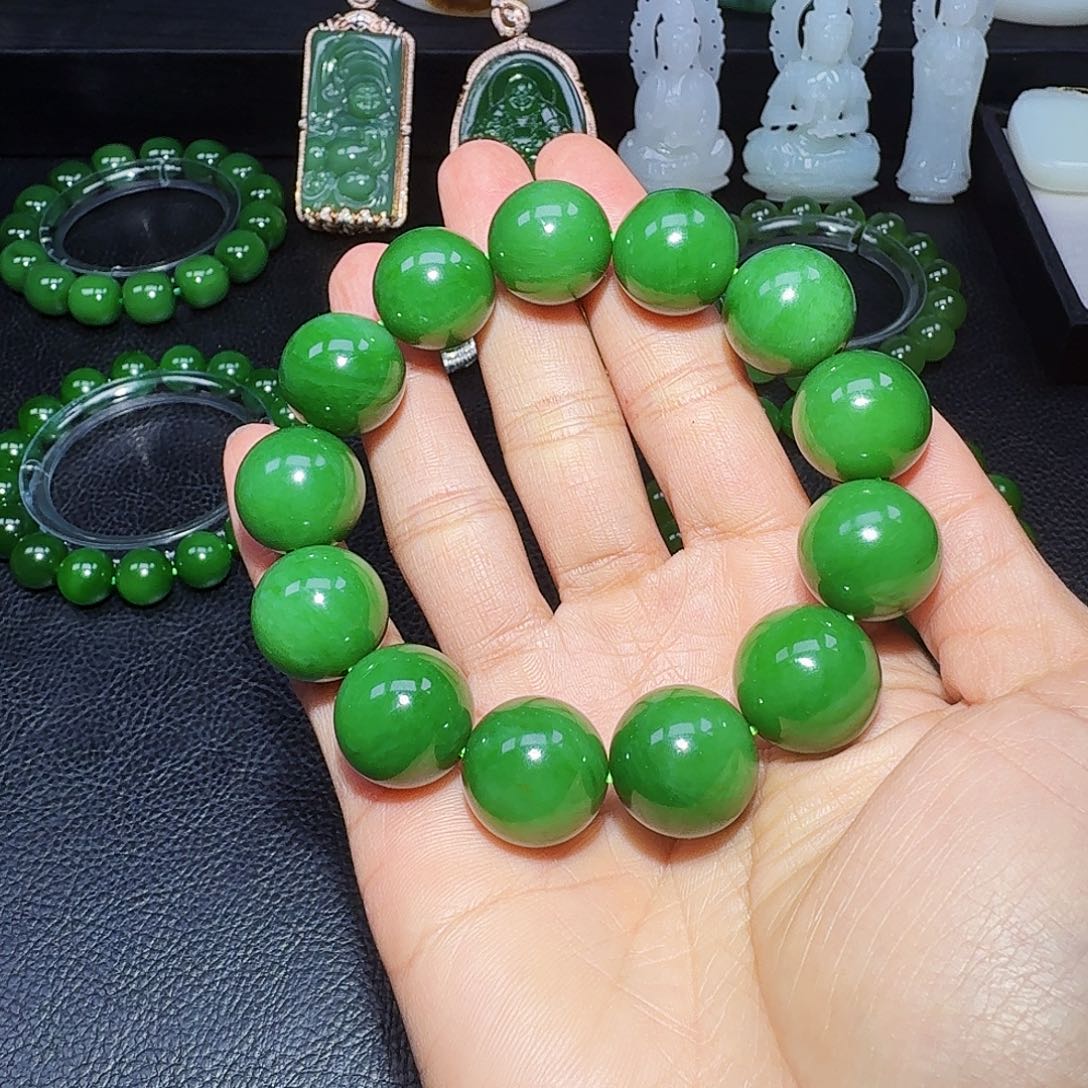 风***生和田玉未镶嵌挂件