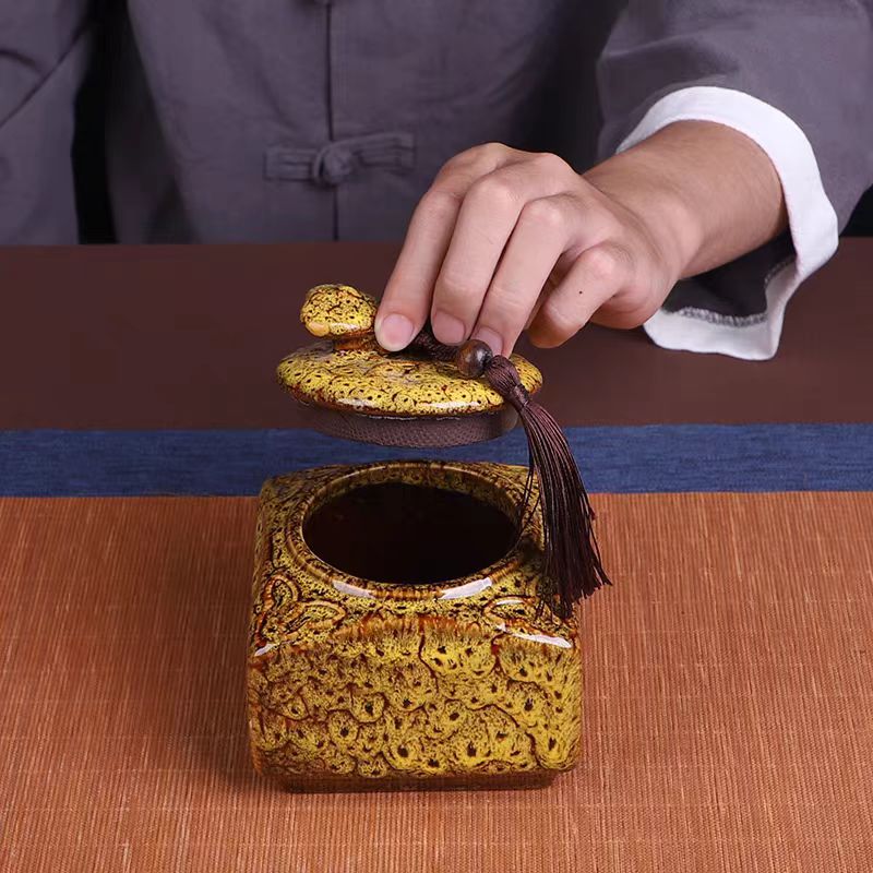 022-窑变黄四方茶叶罐（众）