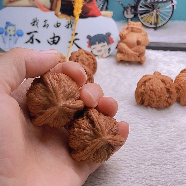 吊坠文玩核桃孔三棱