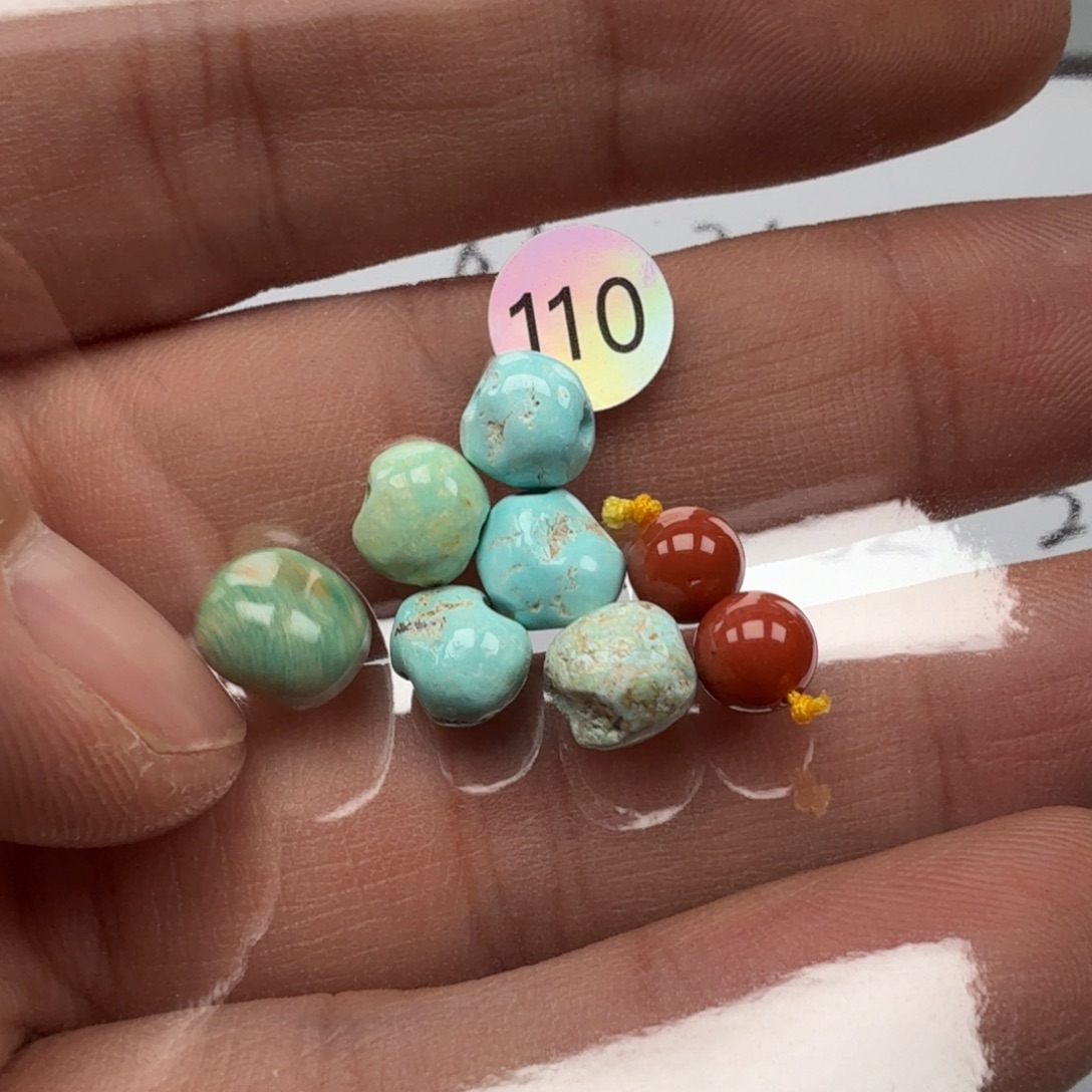 南红玛瑙未镶嵌珠宝奇石