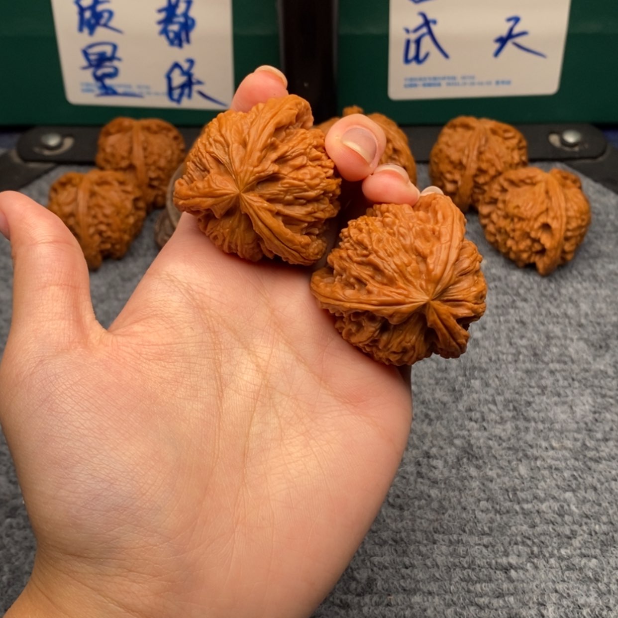 【闪购商品】吊坠文玩核桃没****?