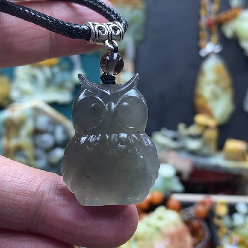 【闪购商品】蛇纹石玉吊坠未镶嵌