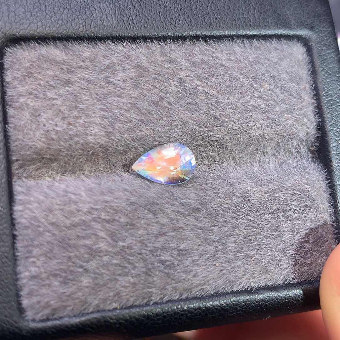 月光石珠宝奇石未镶嵌1.085ct